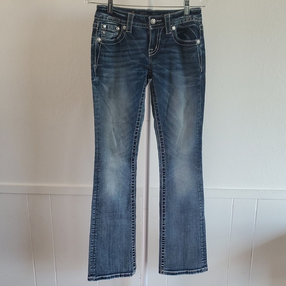 Miss Me Medium Wash Boot Cut Jeans Fleur De Lis Pocket - Picture 2 of 13